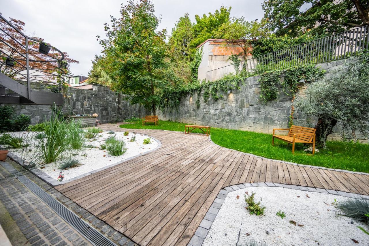 Design Rooms - Kvaternik Square Zagreb Exterior photo